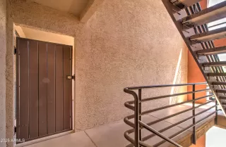 Photo #2: 6849578 Listing 