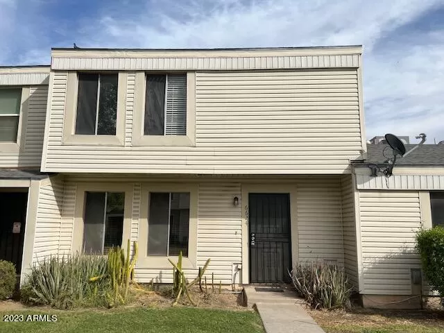 MLS: 6849649 Condo For Sale