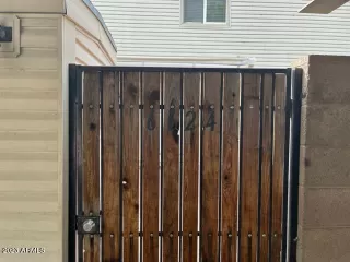 Photo #1: 6849649 Listing