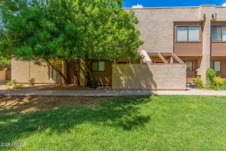 Photo #1: 6849852 Listing