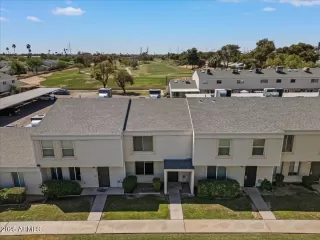 Photo #4: 6849882 Listing