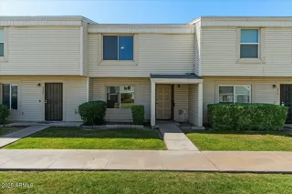 Photo #5: 6849882 Listing