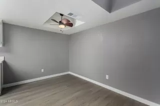 Photo #5: 6849988 Listing 