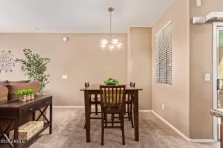 Photo #5: 6850089 Listing 