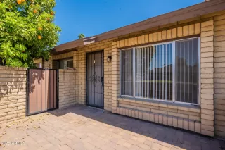 Photo #3: 6850172 Listing