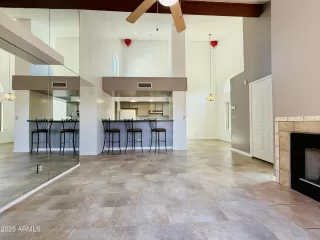 Photo #2: 6850921 Listing 