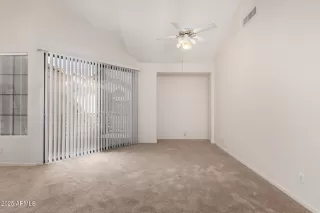 Photo #5: 6851273 Listing 