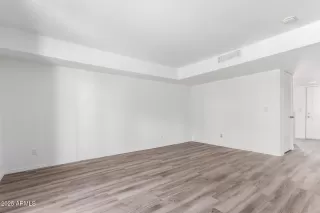 Photo #4: 6851588 Listing 