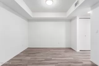 Photo #5: 6851588 Listing 