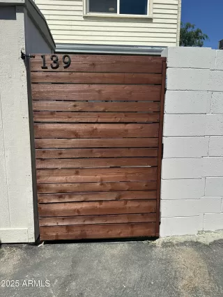 Photo #2: 6851618 Listing 