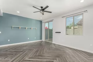 Photo #3: 6851693 Listing 