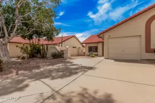 Photo #1: 6852029 Listing