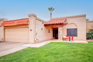 Photo #1: 6852212 Listing