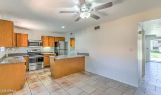 Photo #6: 6852256 Listing