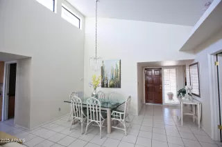 Photo #2: 6852290 Listing 