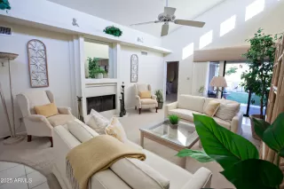 Photo #4: 6852290 Listing 