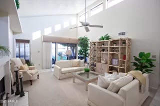 Photo #6: 6852290 Listing 