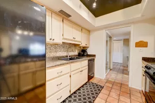 Photo #4: 6852423 Listing 