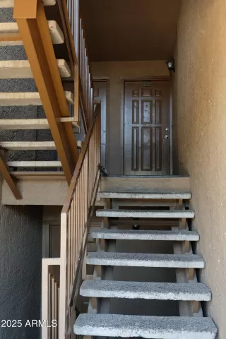 Photo #2: 6852601 Listing