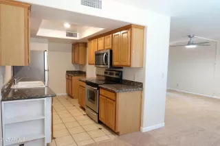 Photo #6: 6852601 Listing