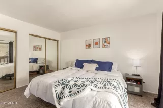 Photo #3: 6852816 Listing 