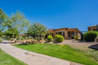 Photo #1: 6852871 Listing