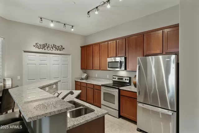 MLS: 6852892 Condo For Sale