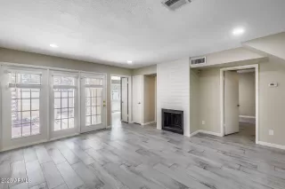 Photo #1: 6853236 Listing