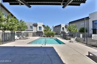 Photo #5: 6853322 Listing 