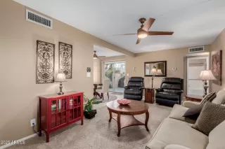 Photo #6: 6853486 Listing 