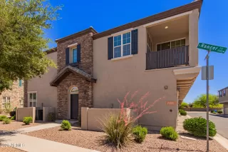 Photo #2: 6853505 Listing 