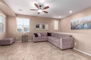 Photo #6: 6853505 Listing 