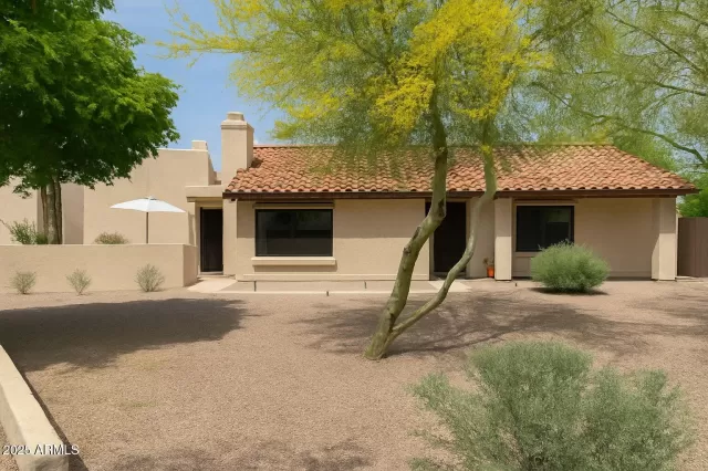 MLS: 6853764 Condo For Sale