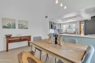 Photo #4: 6853764 Listing 