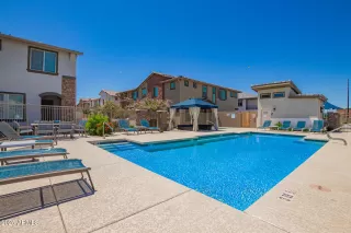 Photo #3: 6854141 Listing 