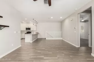 Photo #5: 6854141 Listing 