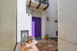 Photo #1: 6854247 Listing