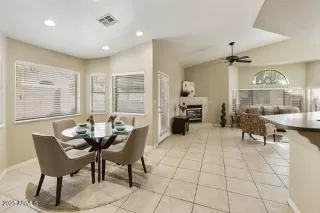 Photo #2: 6854409 Listing 