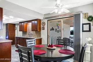 Photo #6: 6854435 Listing 