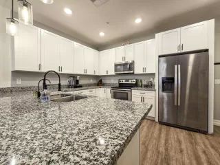 Photo #3: 6854544 Listing 