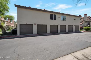 Photo #2: 6854730 Listing 