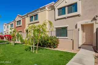 Photo #1: 6854914 Listing 