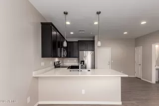 Photo #4: 6854914 Listing 