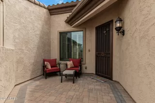 Photo #4: 6855007 Listing