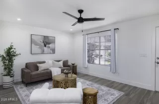 Photo #6: 6855188 Listing