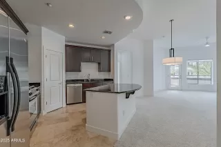 Photo #2: 6855447 Listing 