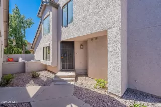 Photo #3: 6855822 Listing 