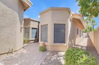 Photo #2: 6856059 Listing