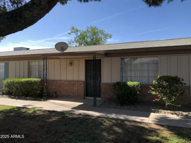 MLS: 6856379 Condo For Sale