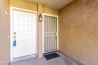 Photo #3: 6856483 Listing